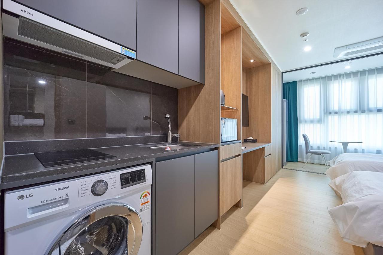 Jeonju Signature Hotel Экстерьер фото
