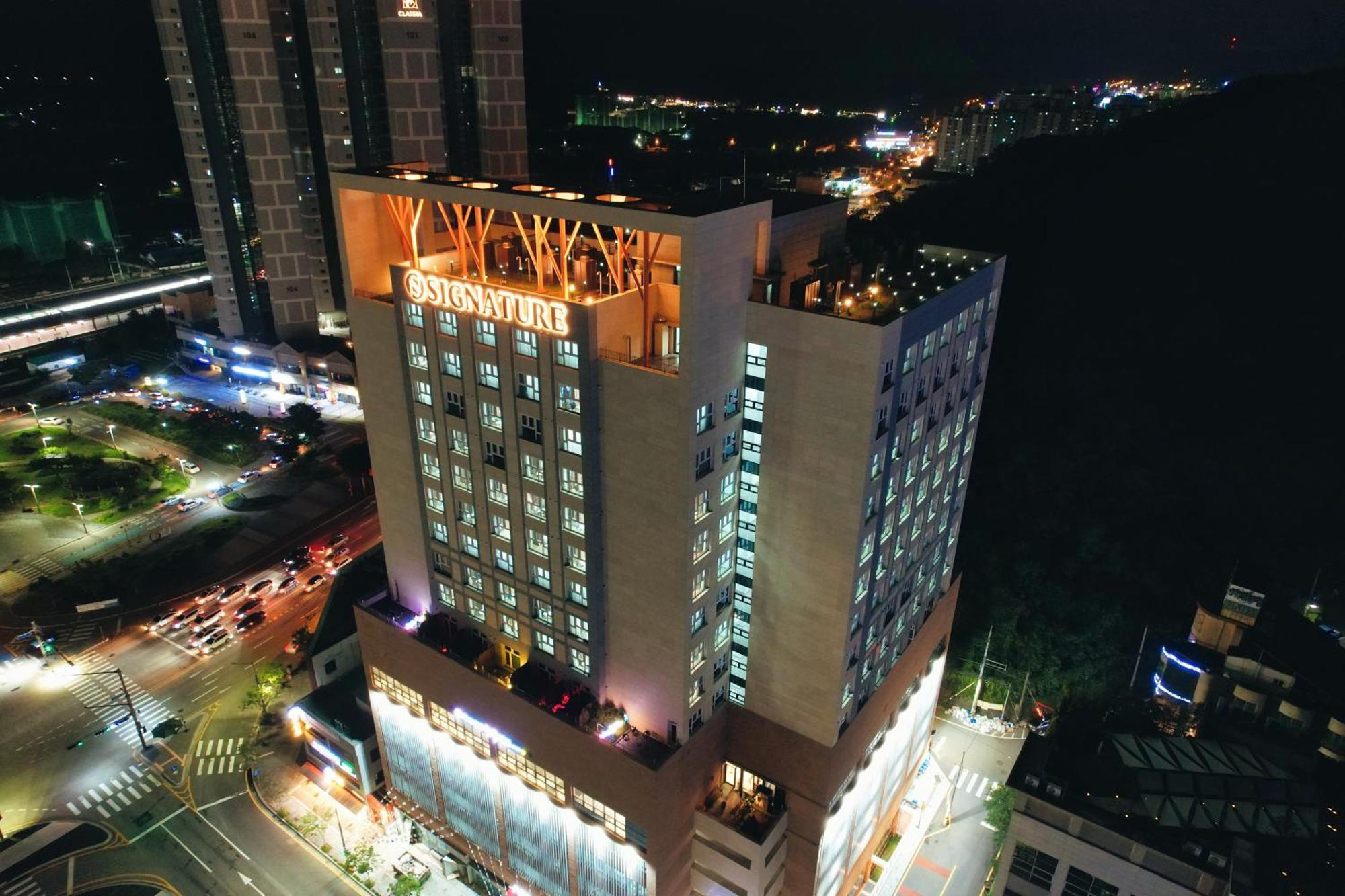 Jeonju Signature Hotel Экстерьер фото