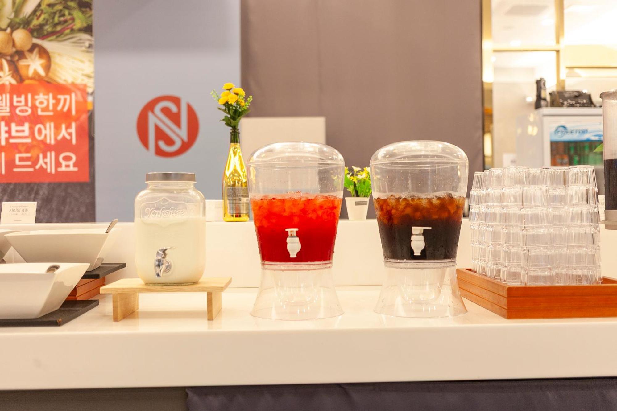 Jeonju Signature Hotel Экстерьер фото